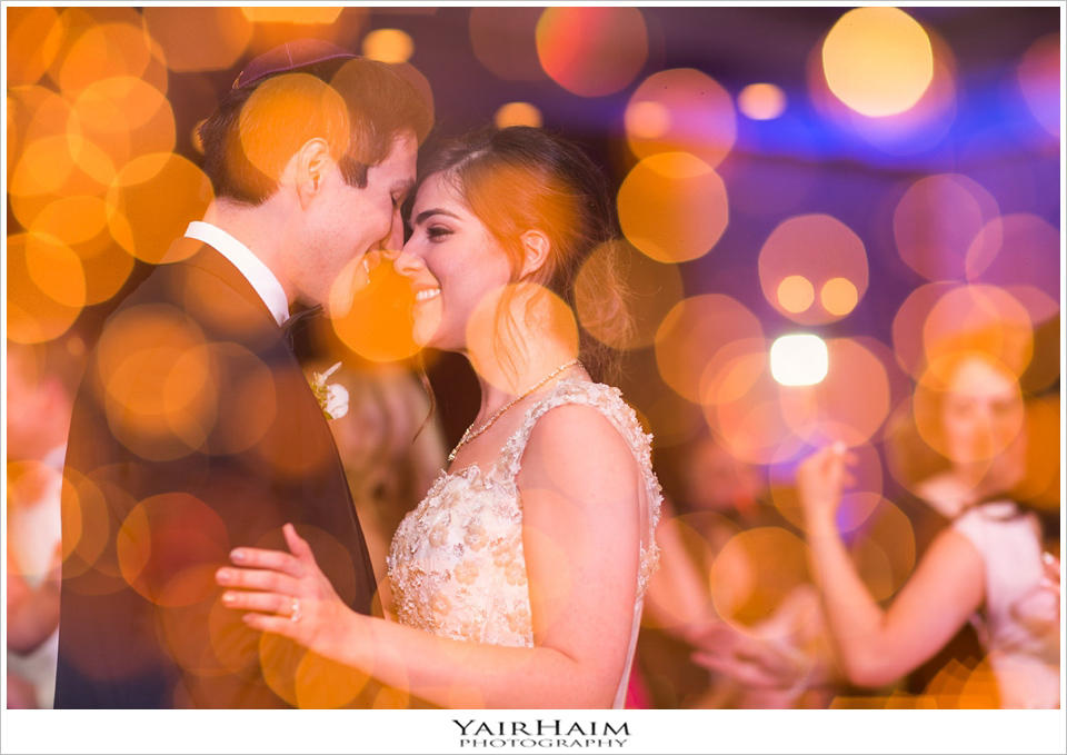 Los-Angeles-hyatt-regency-century-plaza-wedding-photos-40