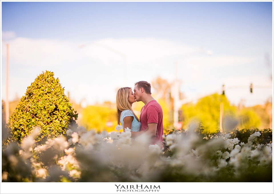 Valencia-Bridgeport-engagement-photos-10