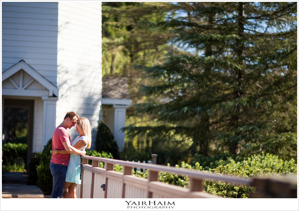 Valencia-Bridgeport-engagement-photos-9